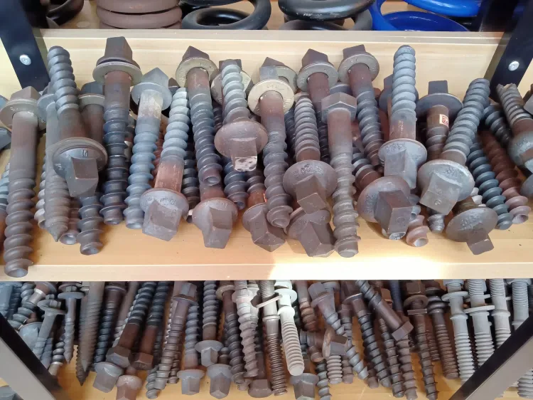 SKL14 स्क्रू स्पाइक रेल बन्धन प्रणाली